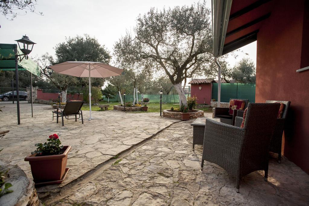 Casa Terren Grande Villa โรวีน ภายนอก รูปภาพ