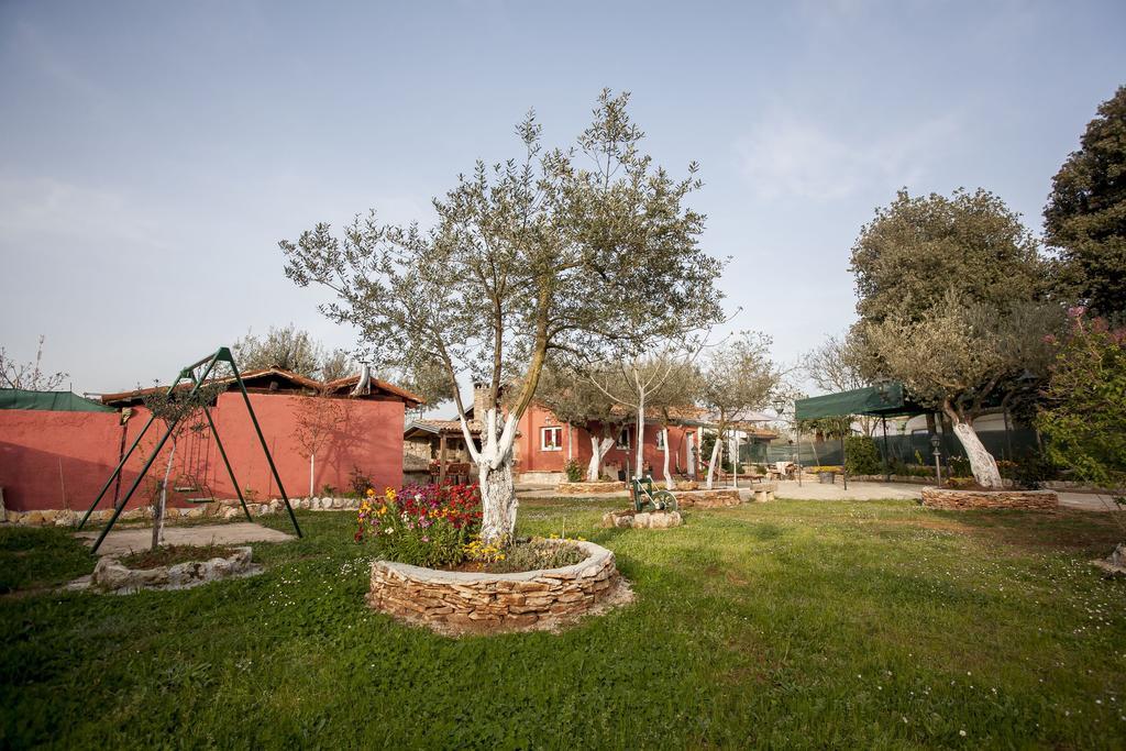 Casa Terren Grande Villa โรวีน ภายนอก รูปภาพ